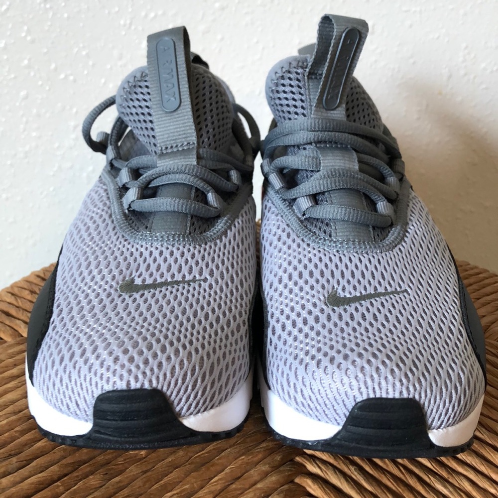 Size 5.5youth Bike Air Max